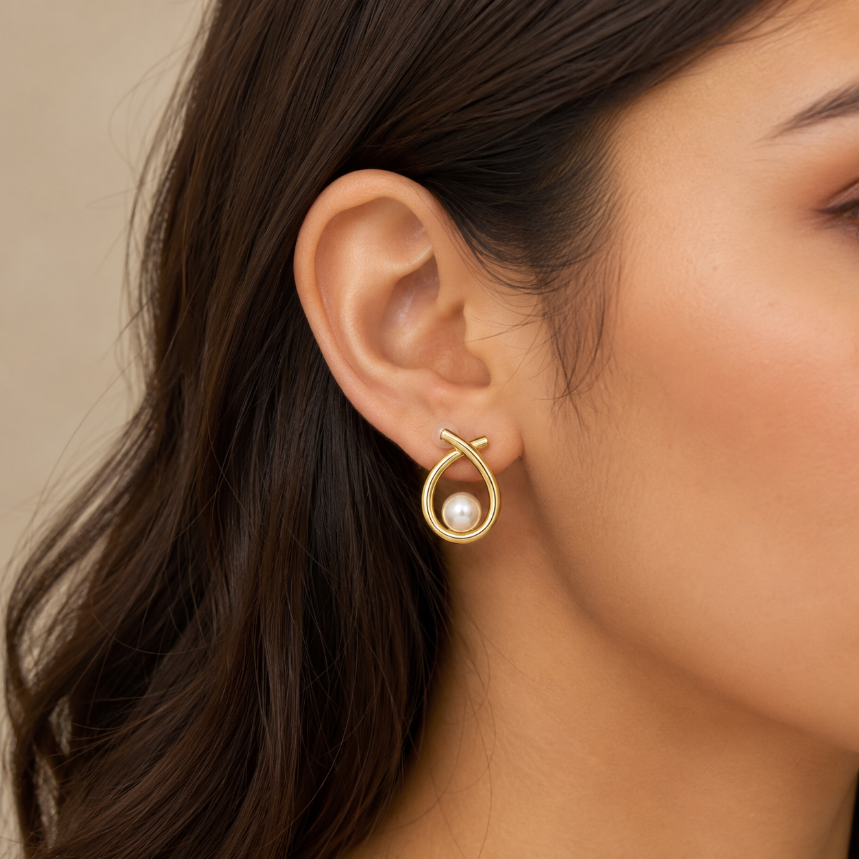 Pearl Teardrop Stud Earrings